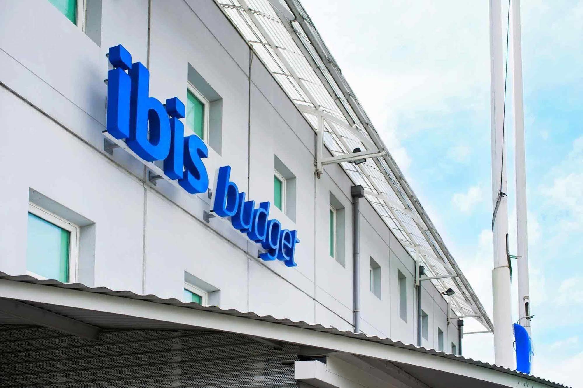 Ibis Budget Orgeval Exterior photo